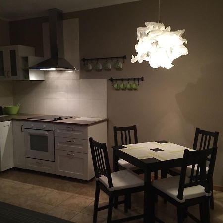 Selga Apartment Roja Bagian luar foto