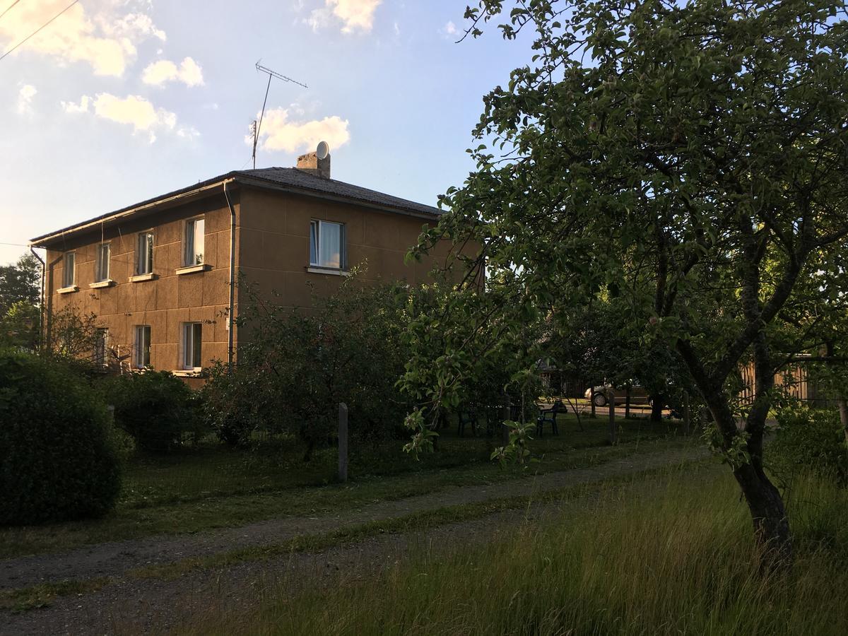 Selga Apartment Roja Bagian luar foto